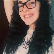 Holaa! Me llamo Irene vivo en Guadarrama y me gustaría poder ayudar impartiendo clases a niños que cursen primaria